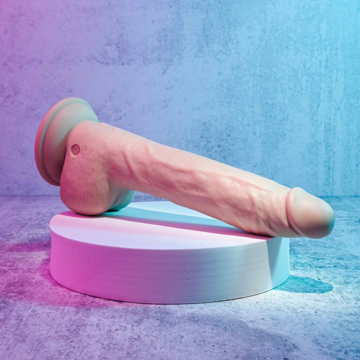 Thrusting Dildos