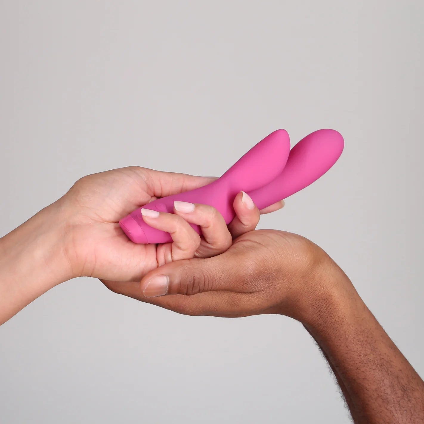 Je Joue Hera Silicone Rabbit Vibrator Fuchsia