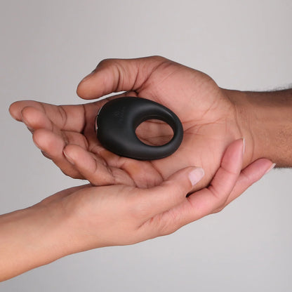 Je Joue Mio Vibrating Silicone Cock Ring Black