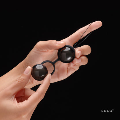 LELO Luna Beads Noir Kegel Balls