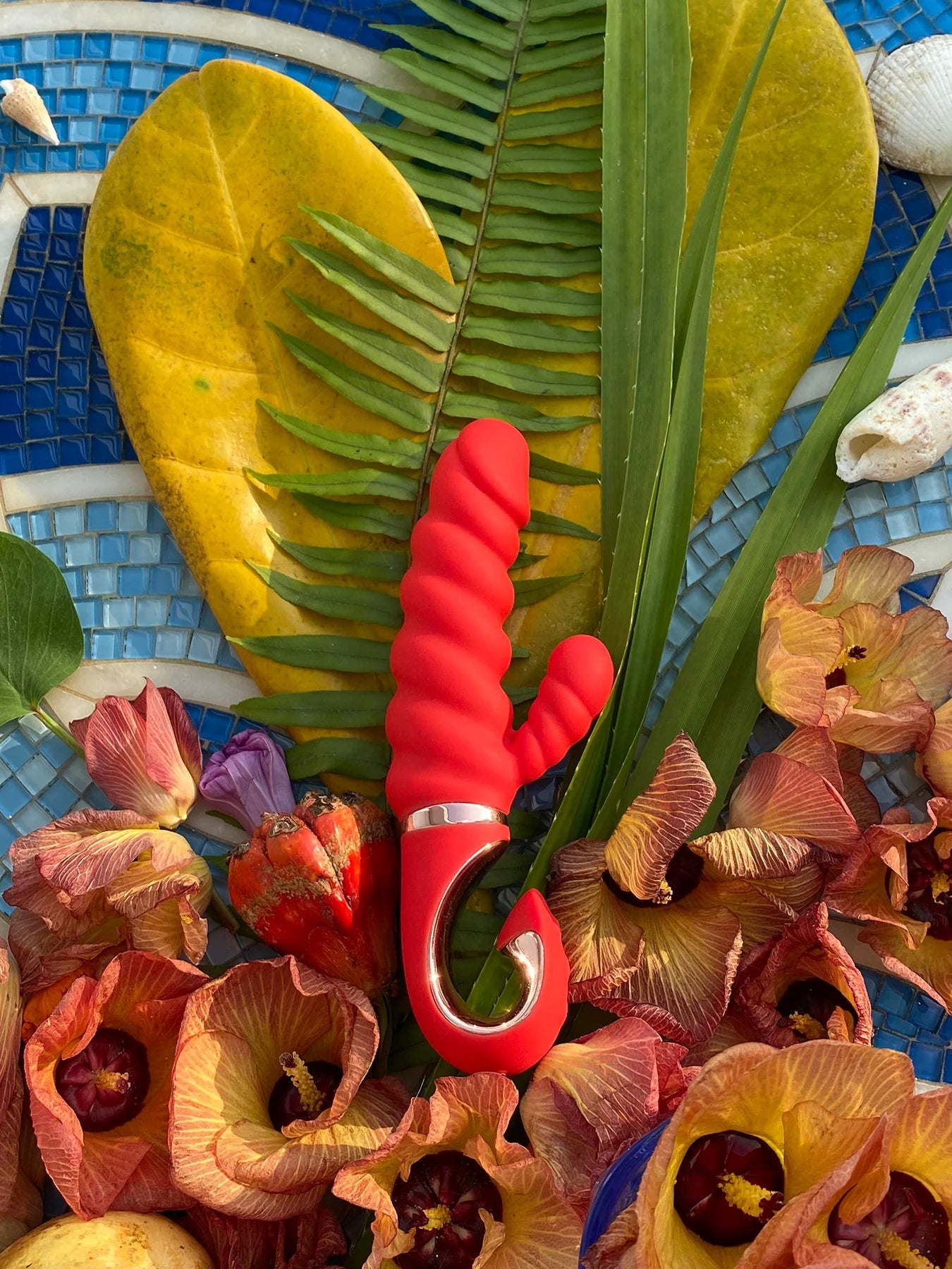 Gvibe Gcandy Mini Twisted Shaft Rabbit Vibrator Red