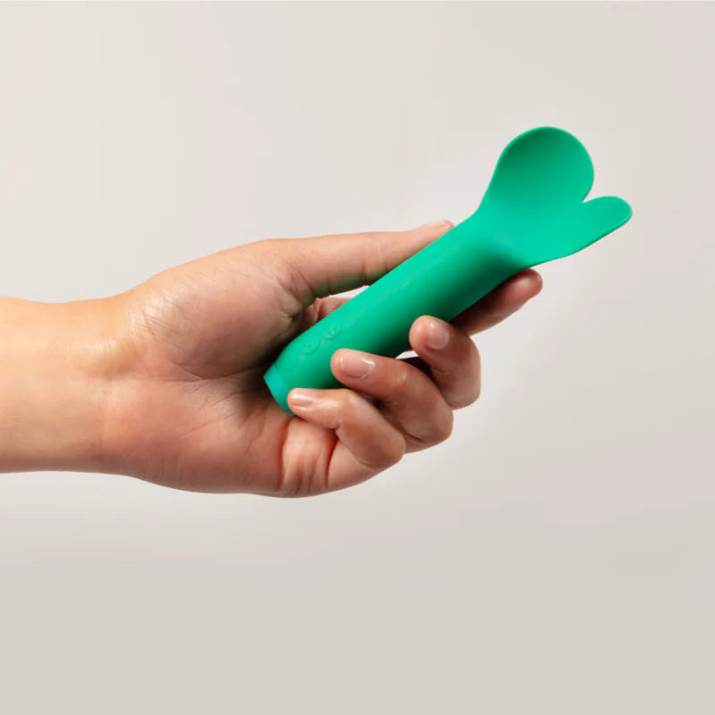 Je Joue Amour Silicone Heart Tip Bullet Vibrator Emerald Green